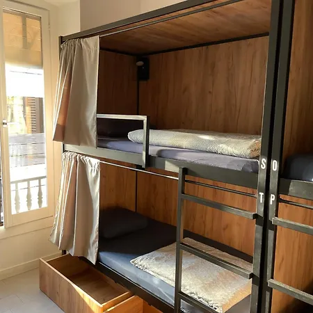 Downtown River Hostel-3